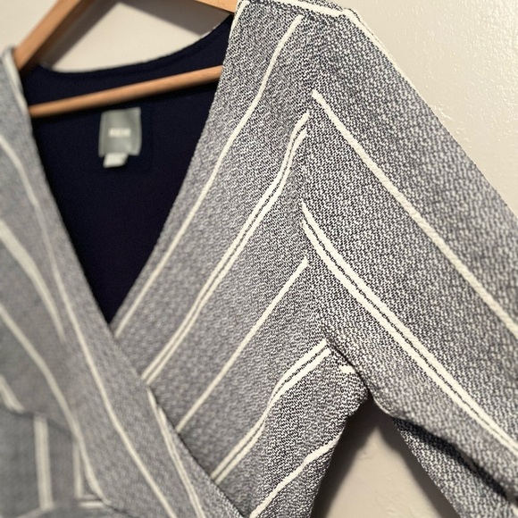 Anthropologie Maeve Striped‎ V-neck Surplice 3/4 Sleeve Cotton Blend Dress - Picture 3 of 13